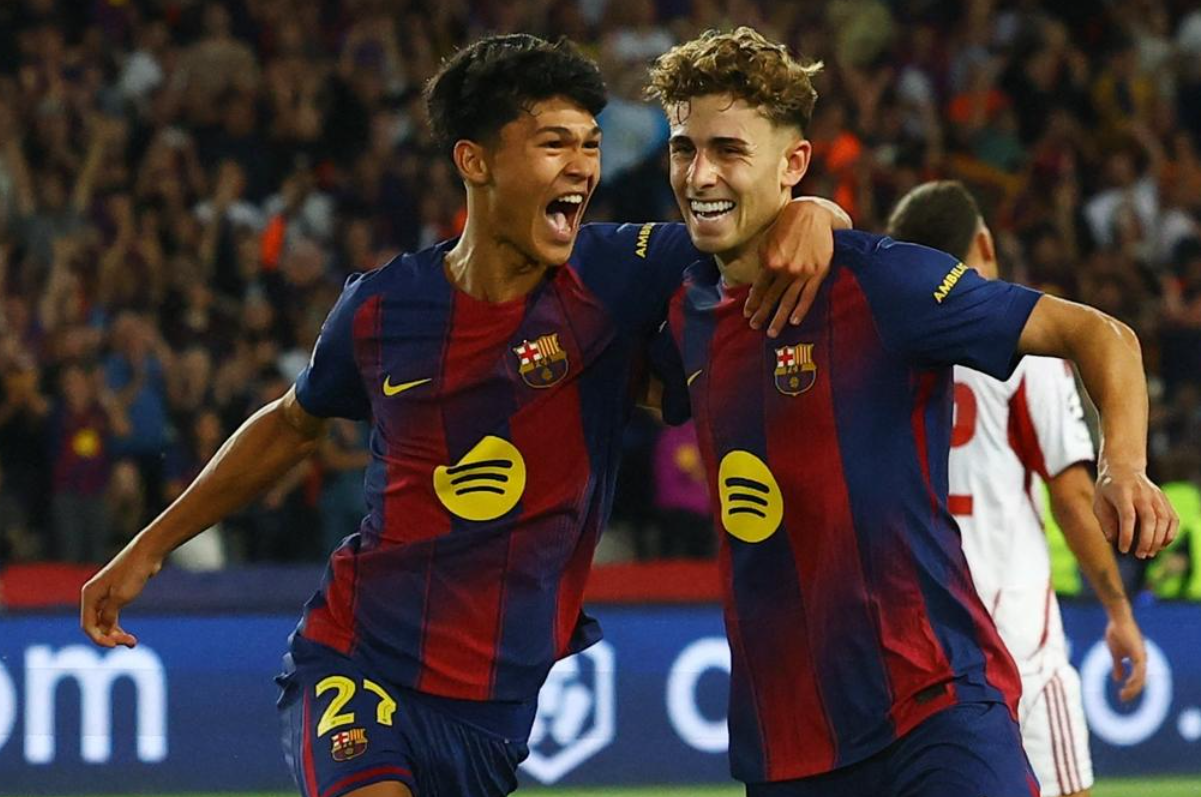 欧冠惨案诞生!弗里克缔造8年神迹,拉什福德神了:12场造10球