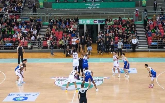 懒熊体育：咪咕希望将续约CBA报价从5年20亿元下调至7.5亿