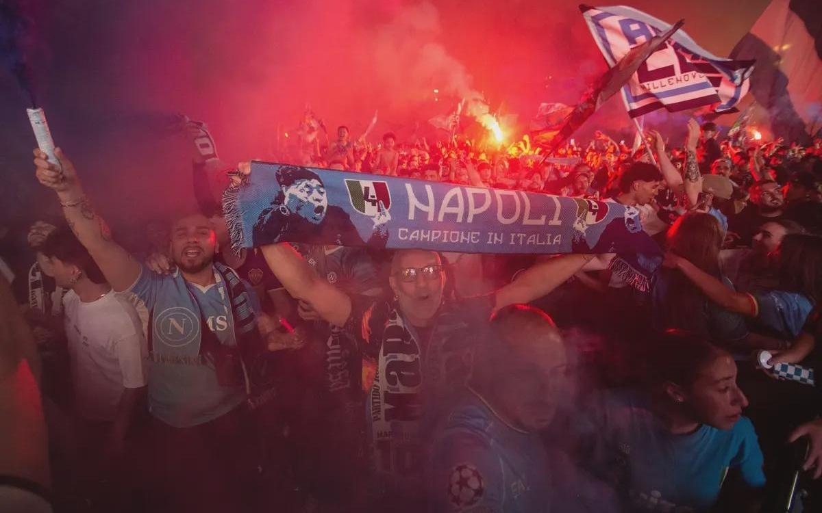 意媒：因客场球迷门票数量过少，那不勒斯球迷抵制本周末联赛