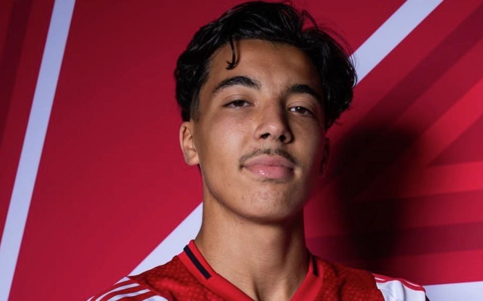 阿斯：皇马看上阿贾克斯19岁中场布尼达，可能在今夏展开行动