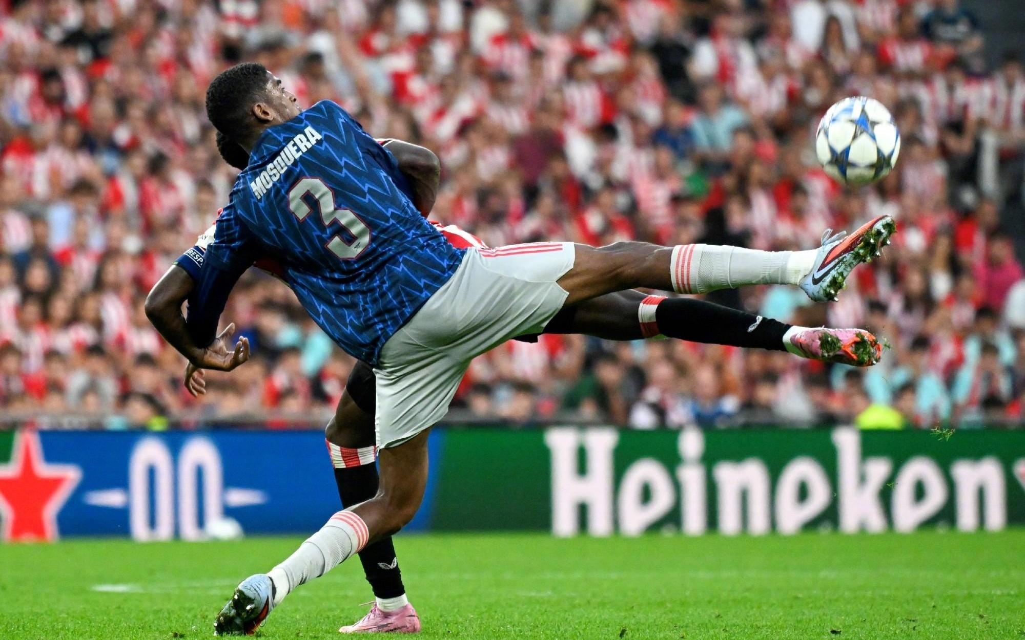 莫斯克拉vs毕包数据：11次对抗获胜6次，1次抢断6次解围