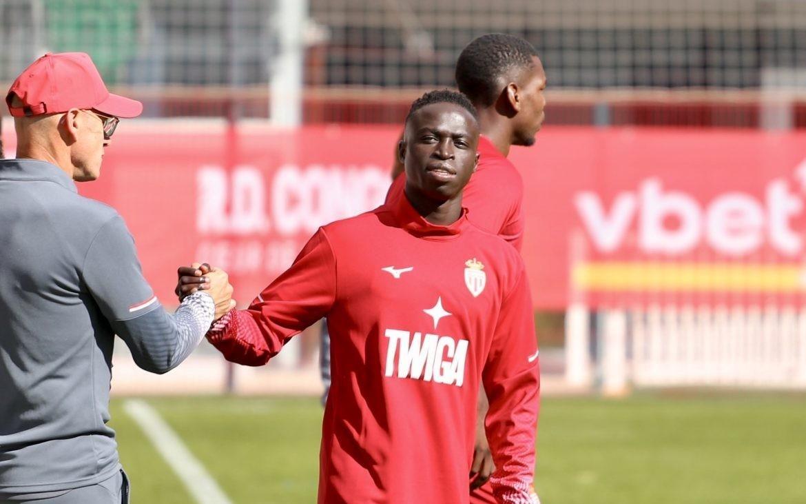 队报：扎卡里亚将伤缺两个月，摩纳哥在欧冠按新规补报迪亚塔