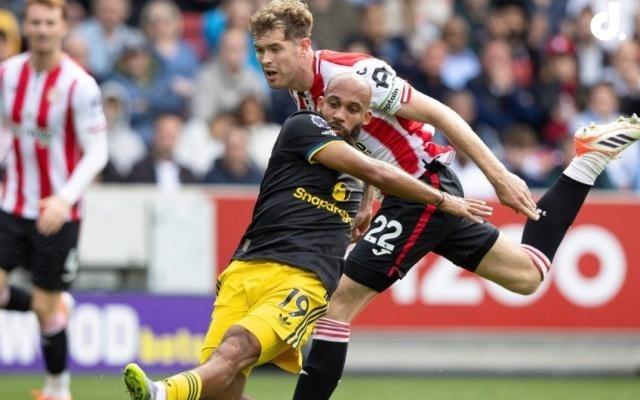 曼联遭误判，兵败布伦特福德一役本该以多打少