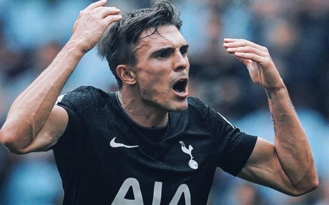 帕利尼亚本赛季至今44次抢断冠绝英超，比其他球员至少多12次