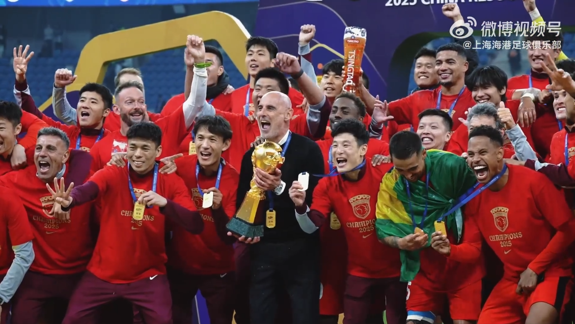 厉害了！跟队记者：上港成中超同行建队模板，连北京国安也效仿
