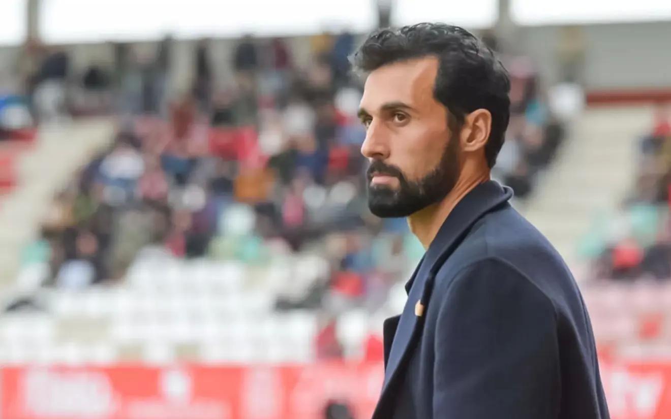 卡斯蒂亚被对手球迷称赞，称多年来在这个球场见过的最佳球队