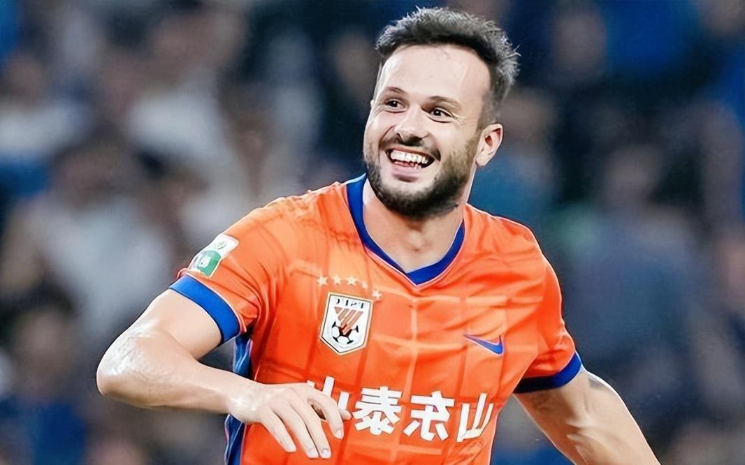 卡扎伊什维利是走是留主帅韩鹏不小心说漏嘴，球迷吃下定心丸