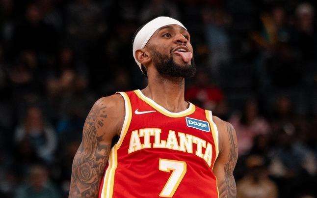 鹰王15+7+6+4麦科勒姆准三双，西卡26分难救主，老鹰大胜步行者