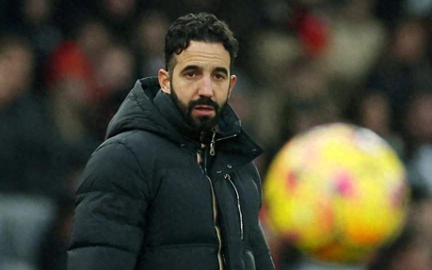 阿莫林回应C罗对曼联的批评