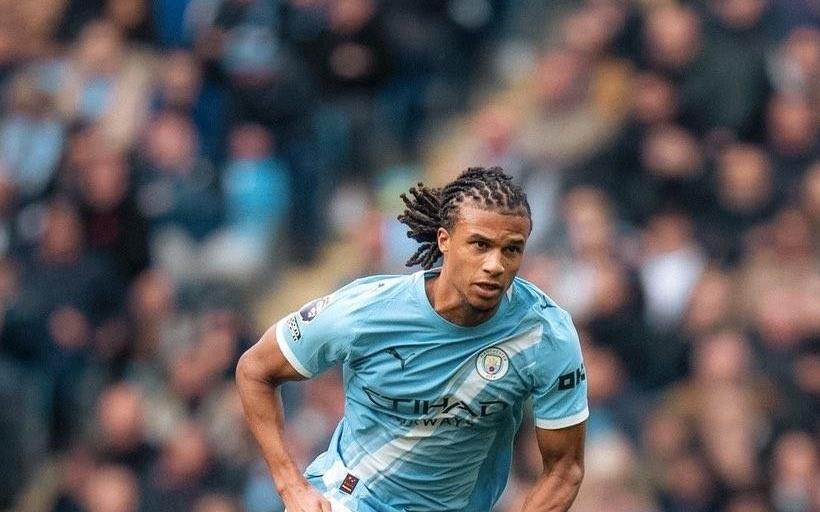 英媒：水晶宫有意明年夏窗引进阿克，曼城对出售持开放态度