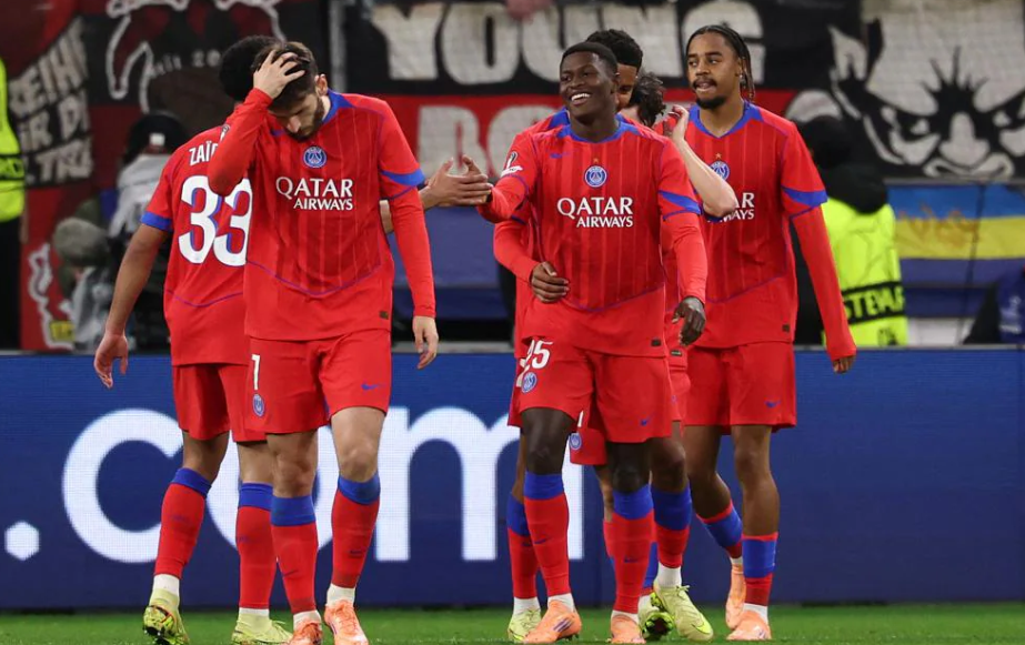 欧冠太疯狂：卫冕冠军72登顶！曼城20冲进前八，哈兰德12场22球