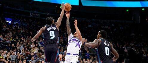 今日十佳球！小卡暴扣居然才排第四....