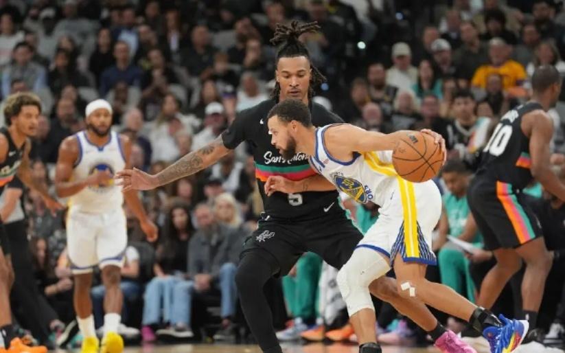 合计92分还是没顶住！库里太强了，率领勇士逆转马刺！