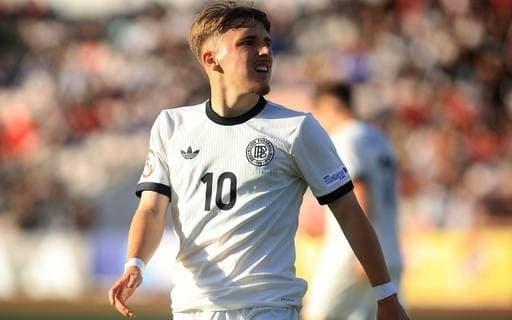 德国U21主帅：卡尔会在本月完成首秀，我们已看到了他的能力