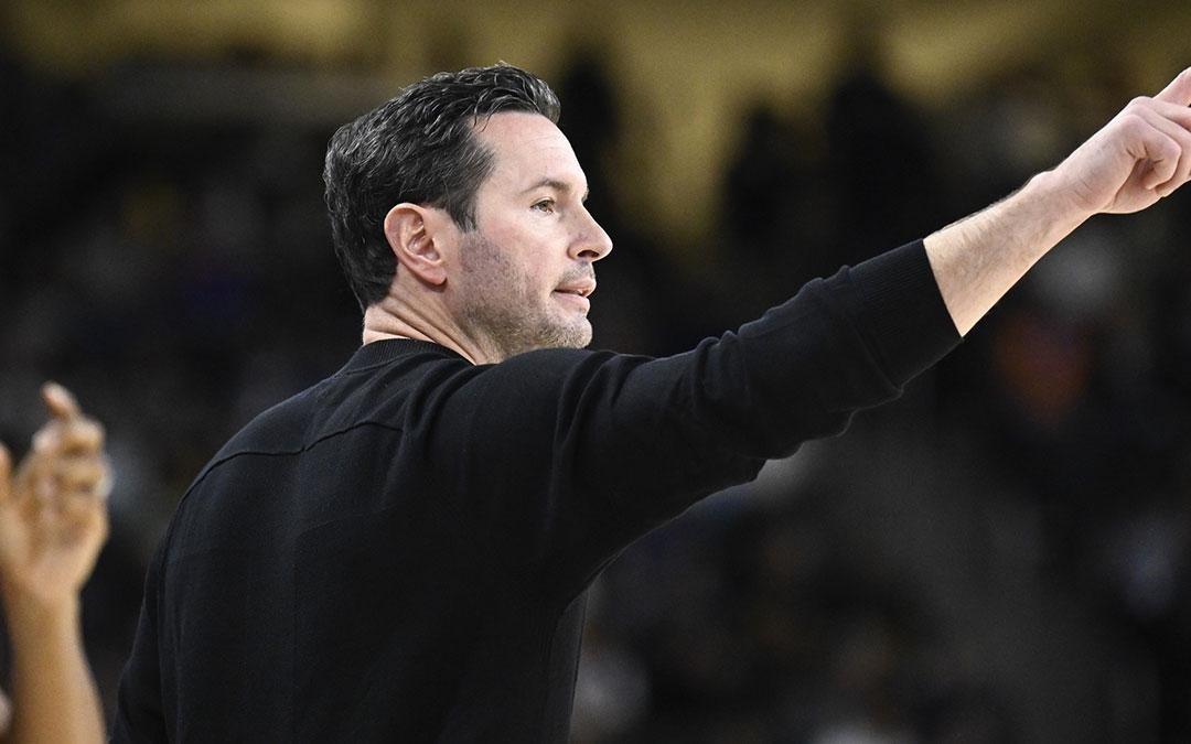 好兆头，湖人主帅雷迪克谈肢体语言和细微互动对湖人成功的重要性