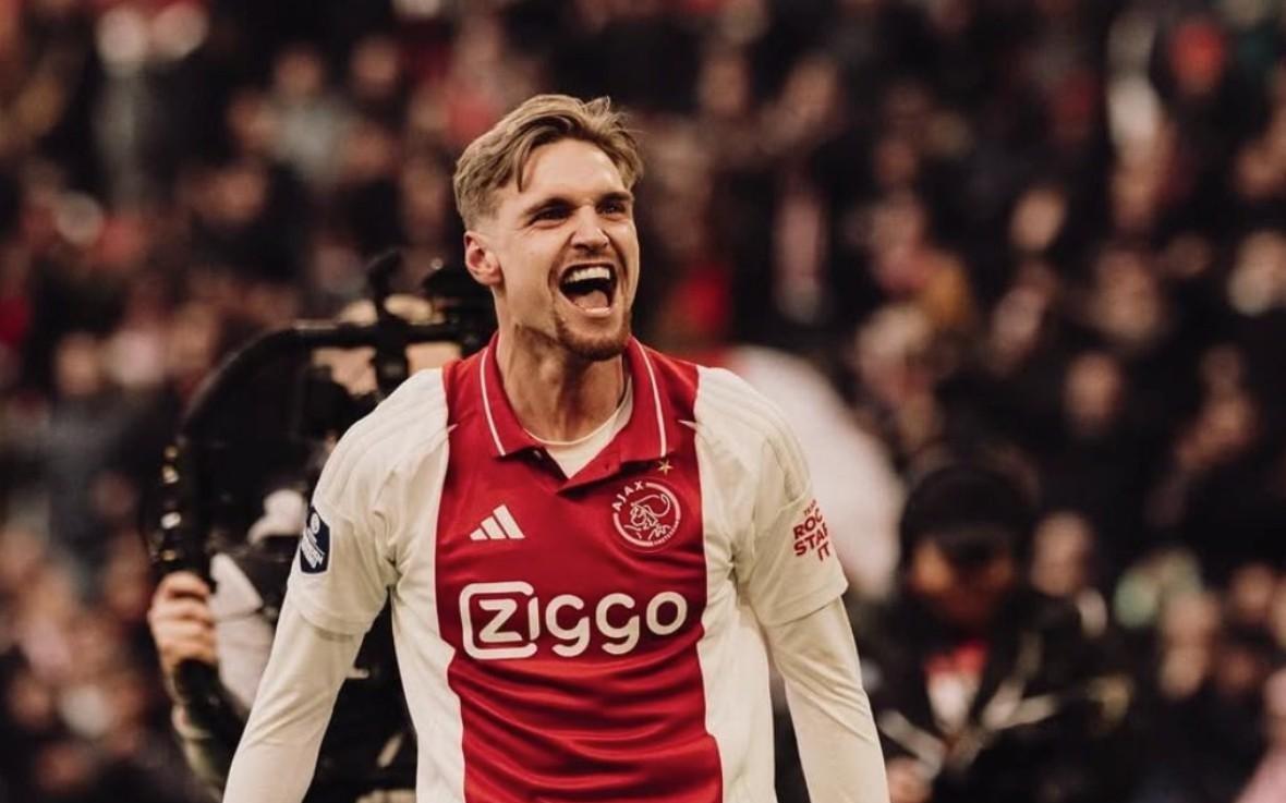 罗马诺：拉齐奥正与贾府深入谈肯尼思泰勒，球员也渴望加盟