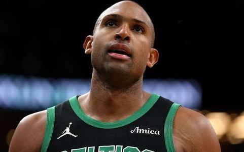 曝霍福德和勇士签下的合同为2年1200万第二年为球员选项