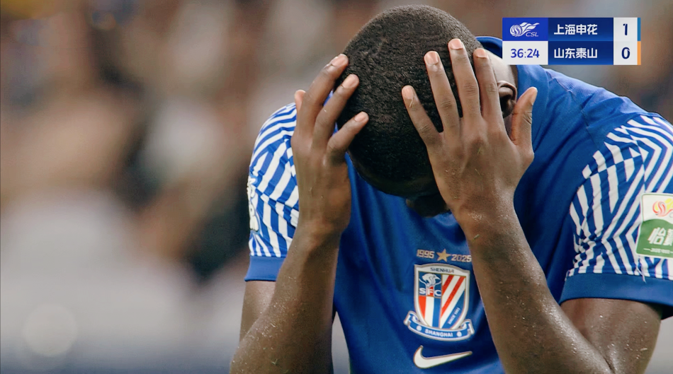 神奇帽子戏法！泰山史诗1战破2大宿命，斯卢茨基失控：想死心都有