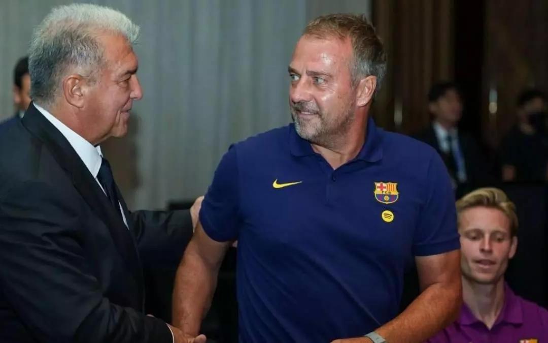 每体：已有不少后卫自荐租借巴萨，但巴萨觉得他们实力不够