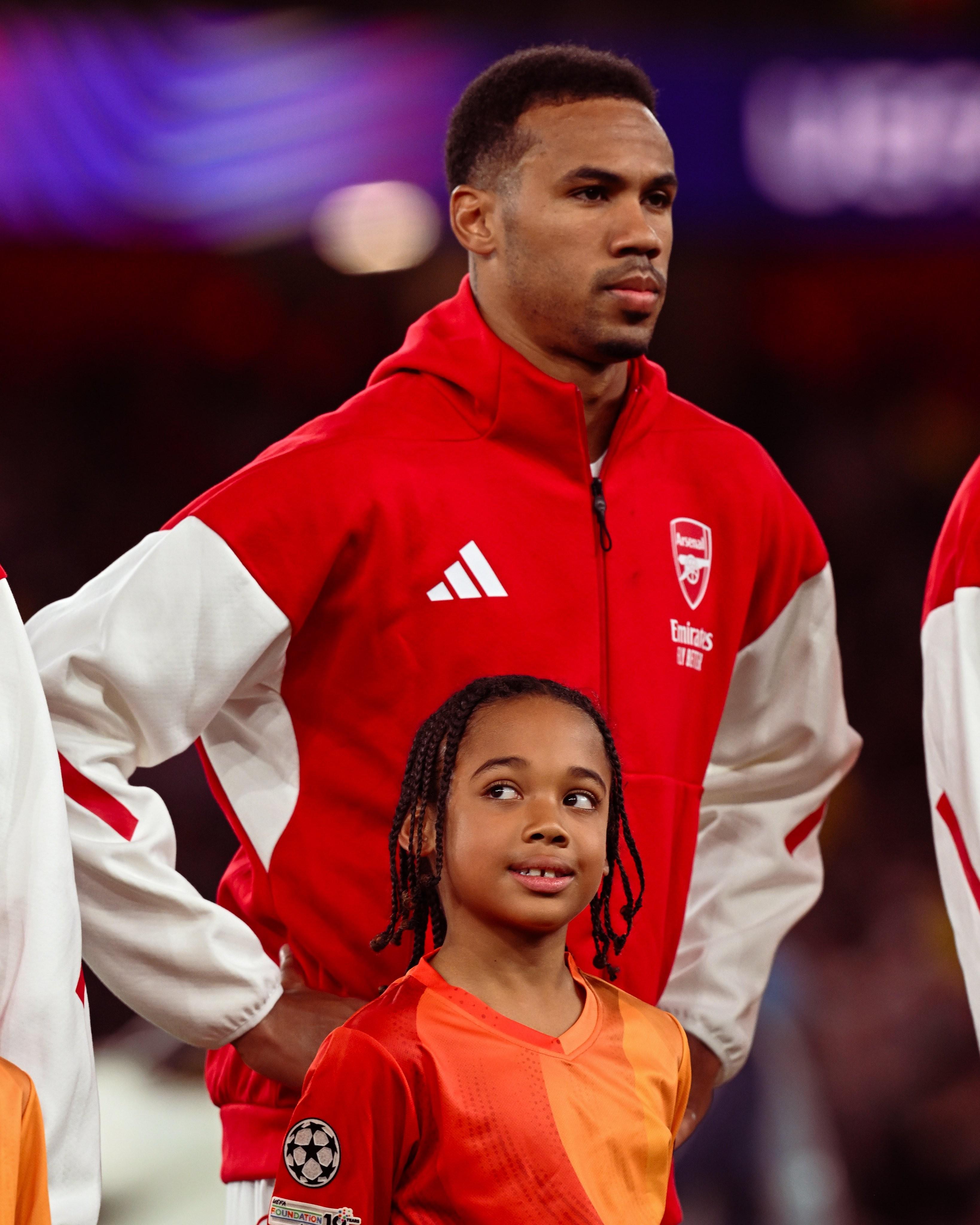 全是“2”，阿森纳花式宣传加布里埃尔：222次出场，22个进球