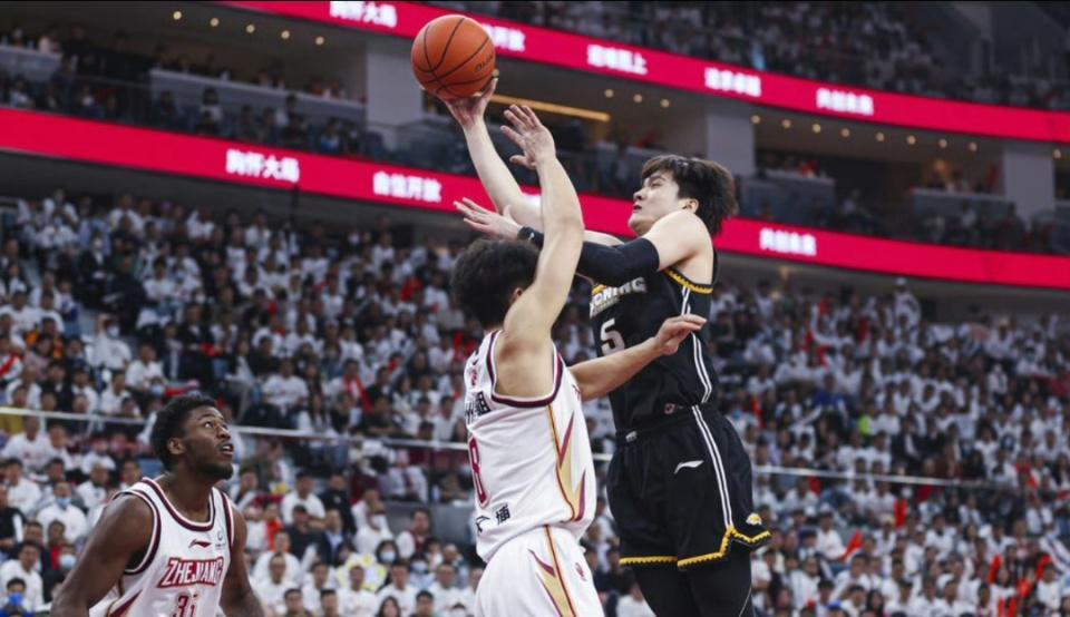 正式退役！辽宁昔日潜力后卫告别CBA赛场，曾被视为郭艾伦接班人