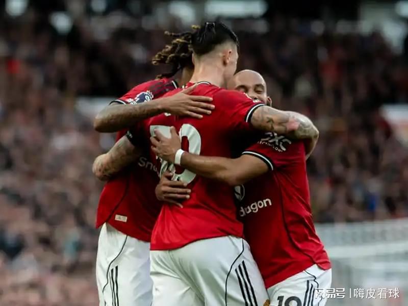 差4分！阿莫林否认上升势头，指出曼联两大弱点，七个月都做不到