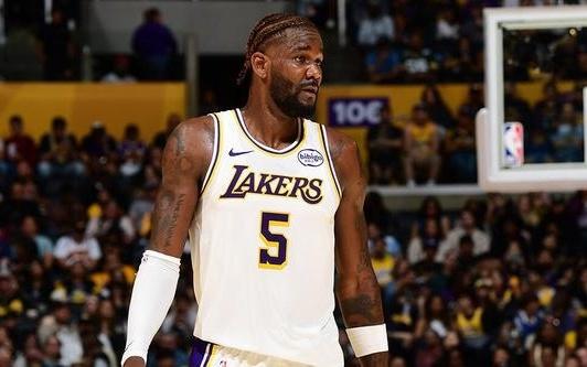 艾顿：想改变大家对我防守的看法我是这支球队防守体系的基石