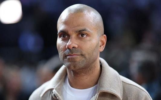 帕克：当教练是为了完成父亲遗愿波波也给了我建议