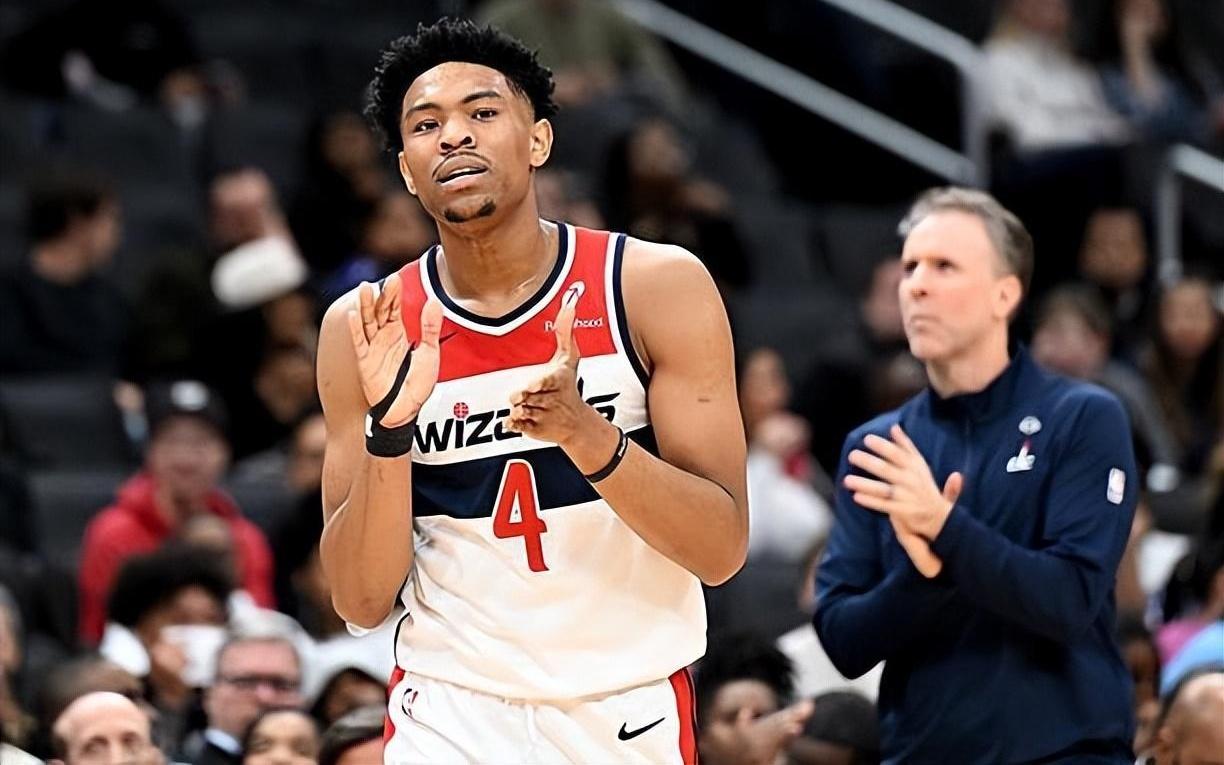 76人签下前奇才篮网双向合同球员，他在NBA赛场的表现非常一般
