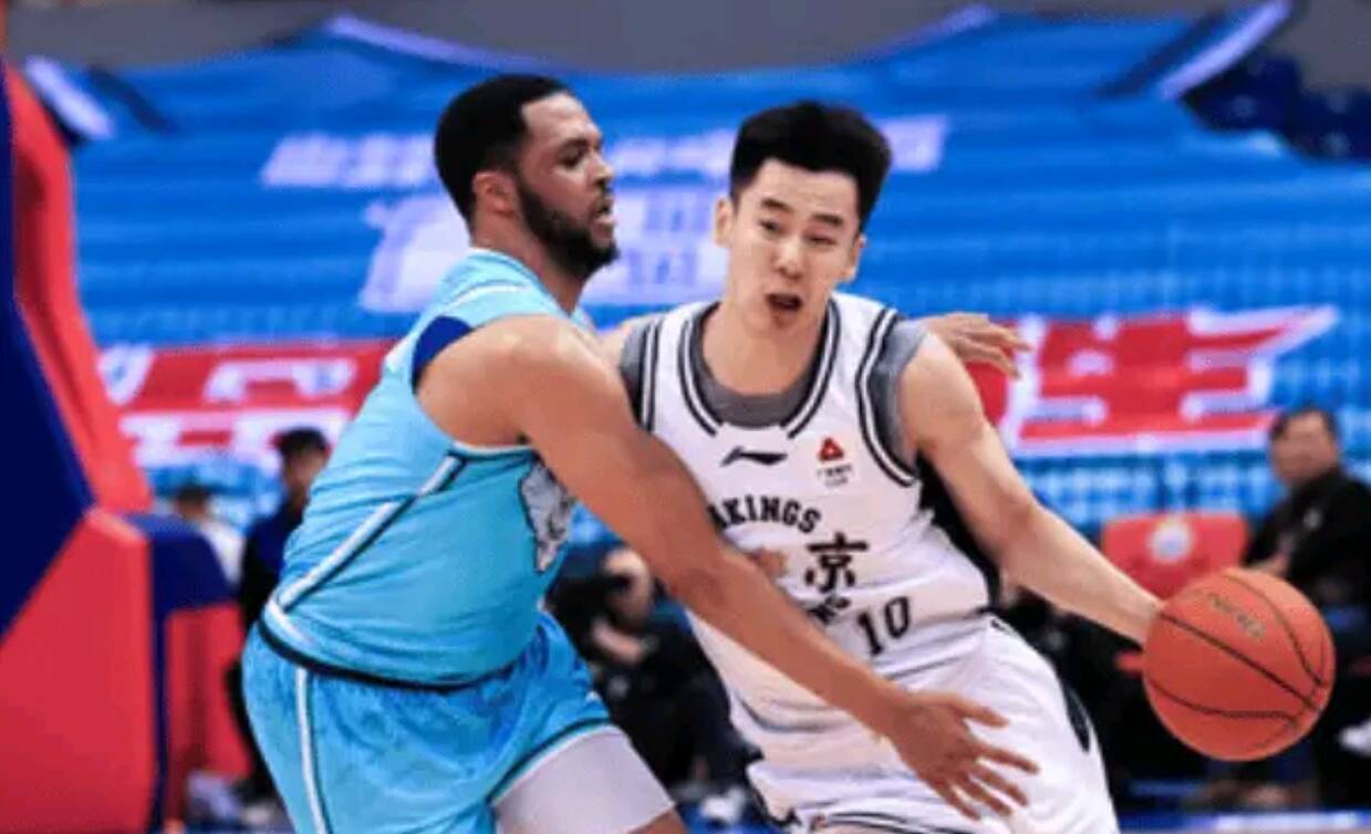 CBA最离谱的球队！外援拿88分，国内球员仅得11分，球迷都这样说