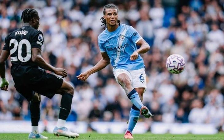 talkSPORT：伯恩茅斯等俱乐部有意阿克，他渴望稳定出场机会