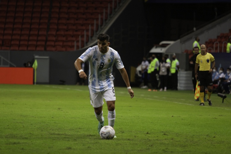 阿媒：佩泽拉和圭多罗德里格斯恢复团队训练，阿根廷人齐了