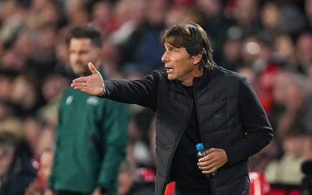 孔蒂:新球员太多了还需要磨合,上四中场比上边锋更攻守平衡