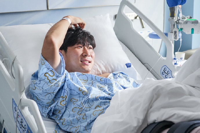 记者：为让张昱杰得到更全面康复，深圳