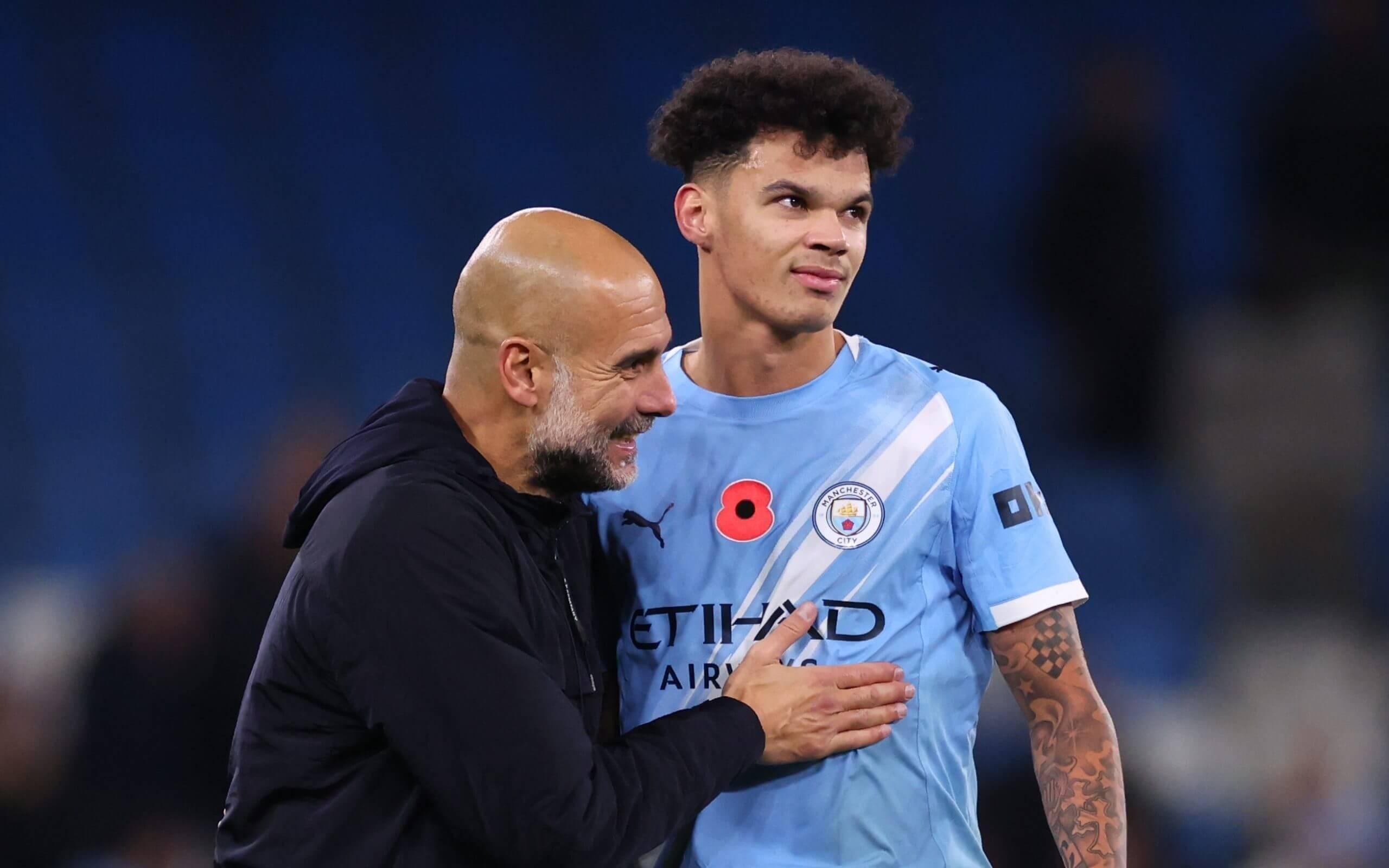 TA：奥赖利成功限制住了萨拉赫，他的防守表现远超多数边后卫