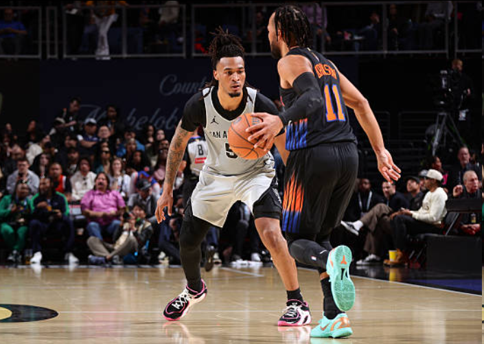 尼克斯末节轰176攻击波逆转夺冠！全场59个篮板内线压制马刺