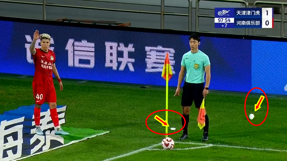 屡教不改！津门虎主场有水瓶砸向河南队外援，球迷：足协罚不罚