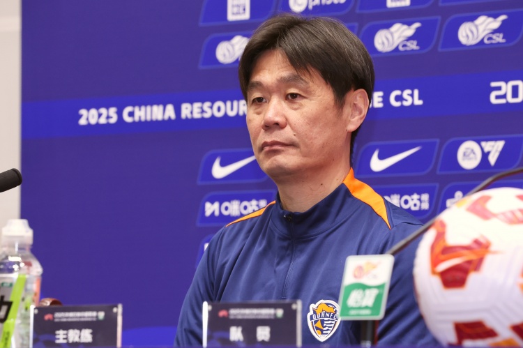 李霄鹏：泰山队不太好能有我们不太好