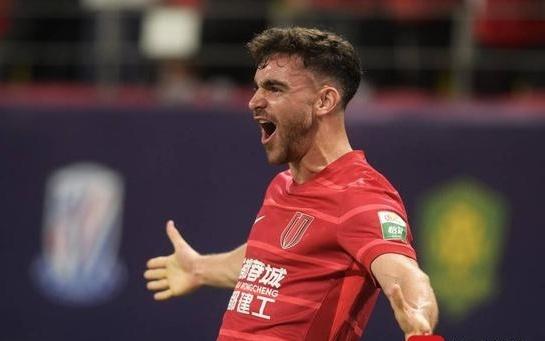 中超“双红会”成都蓉城41大胜上海海港跃居积分榜首