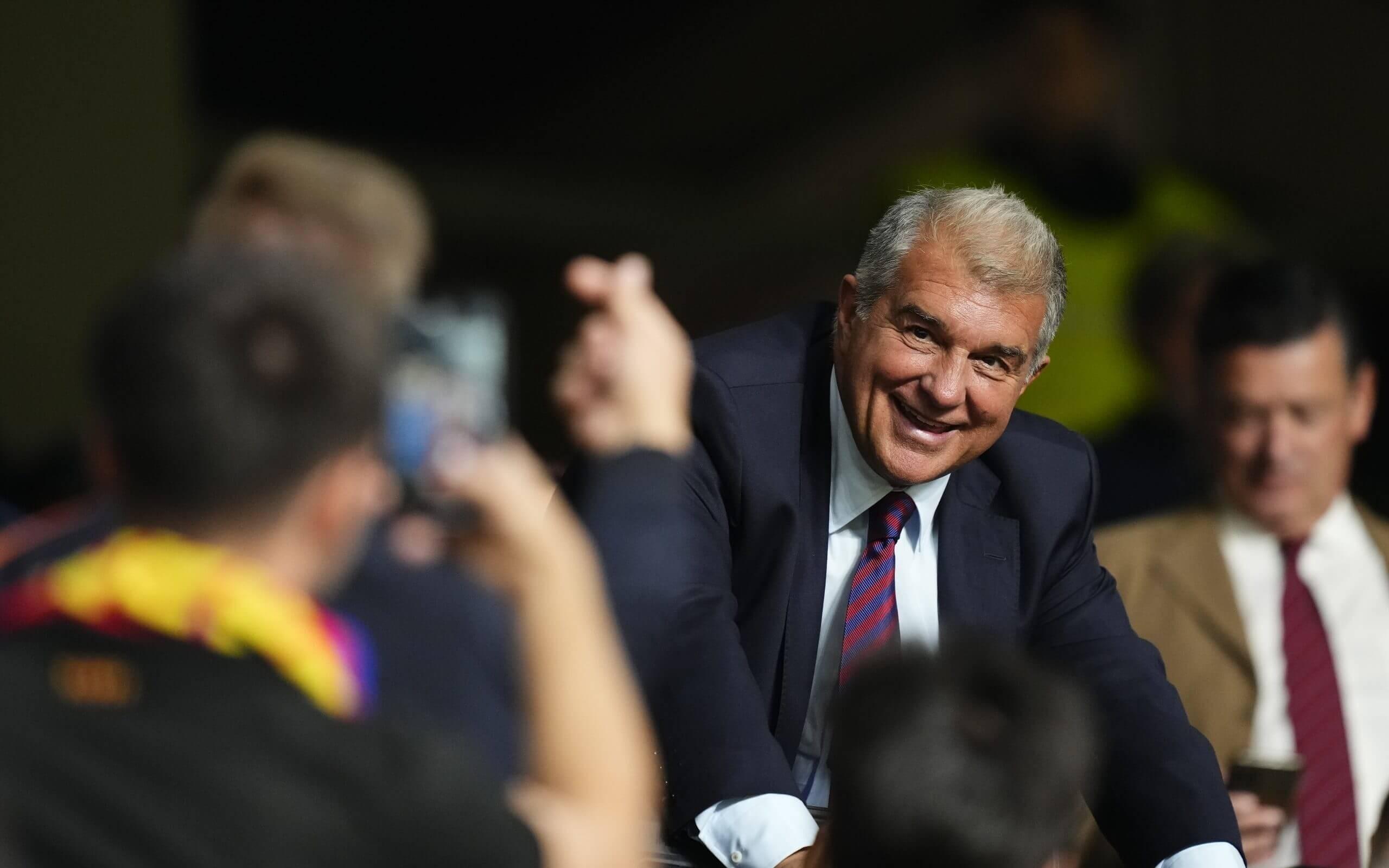 TA：巴萨重返诺坎普过程艰辛，距离完全“归家”仍前路漫长