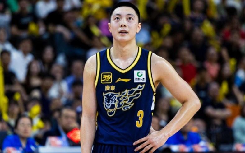 国手对决！廖三宁25+7+5绝杀完胜胡明轩关键3连击送广东首次连败