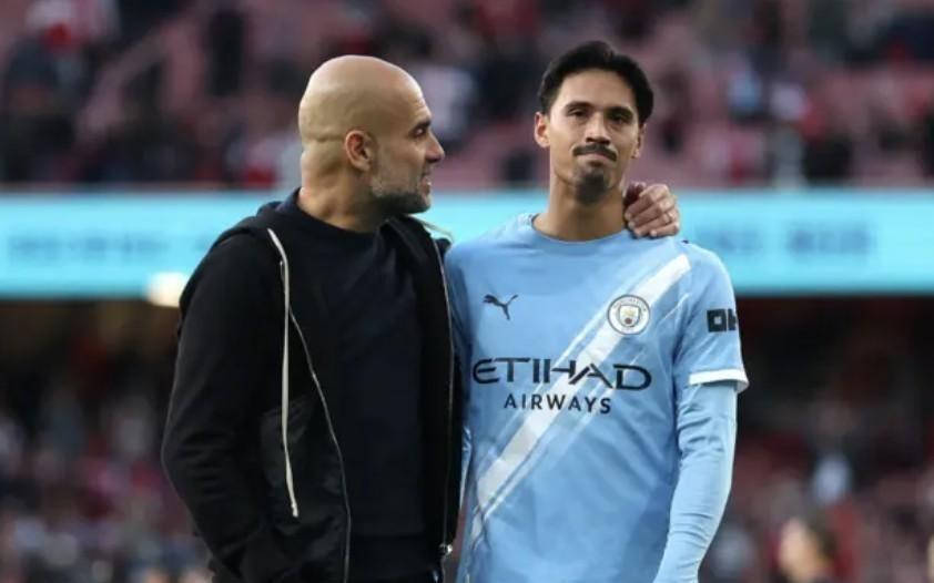 赖因德斯：在阿森纳的主场踢球非常困难，我们必须继续努力