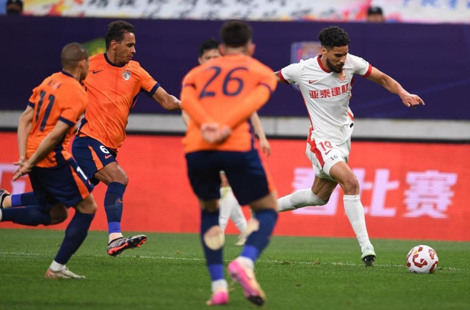 保级生死战！亚泰VS海牛首发：双外援PK4外援，苏祖+西普里安替补