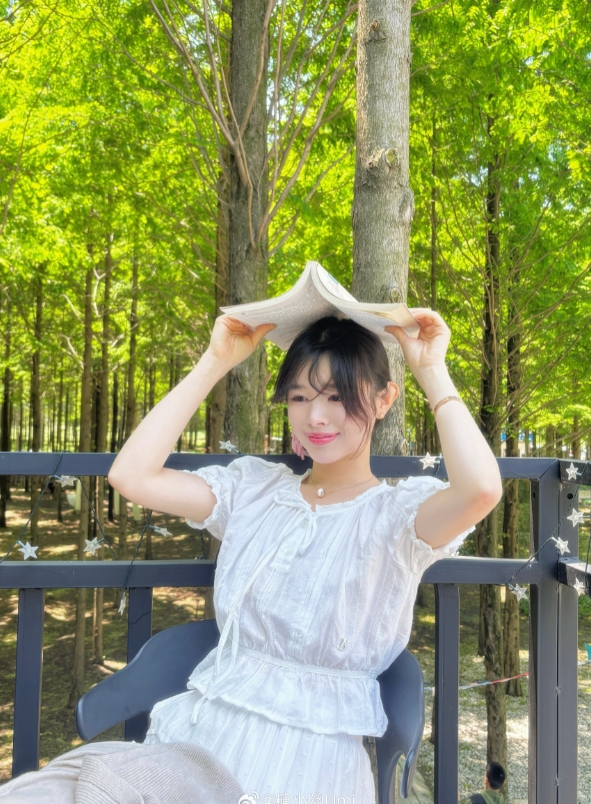 糖小幽晒照：五一快乐你们今天都去哪儿了