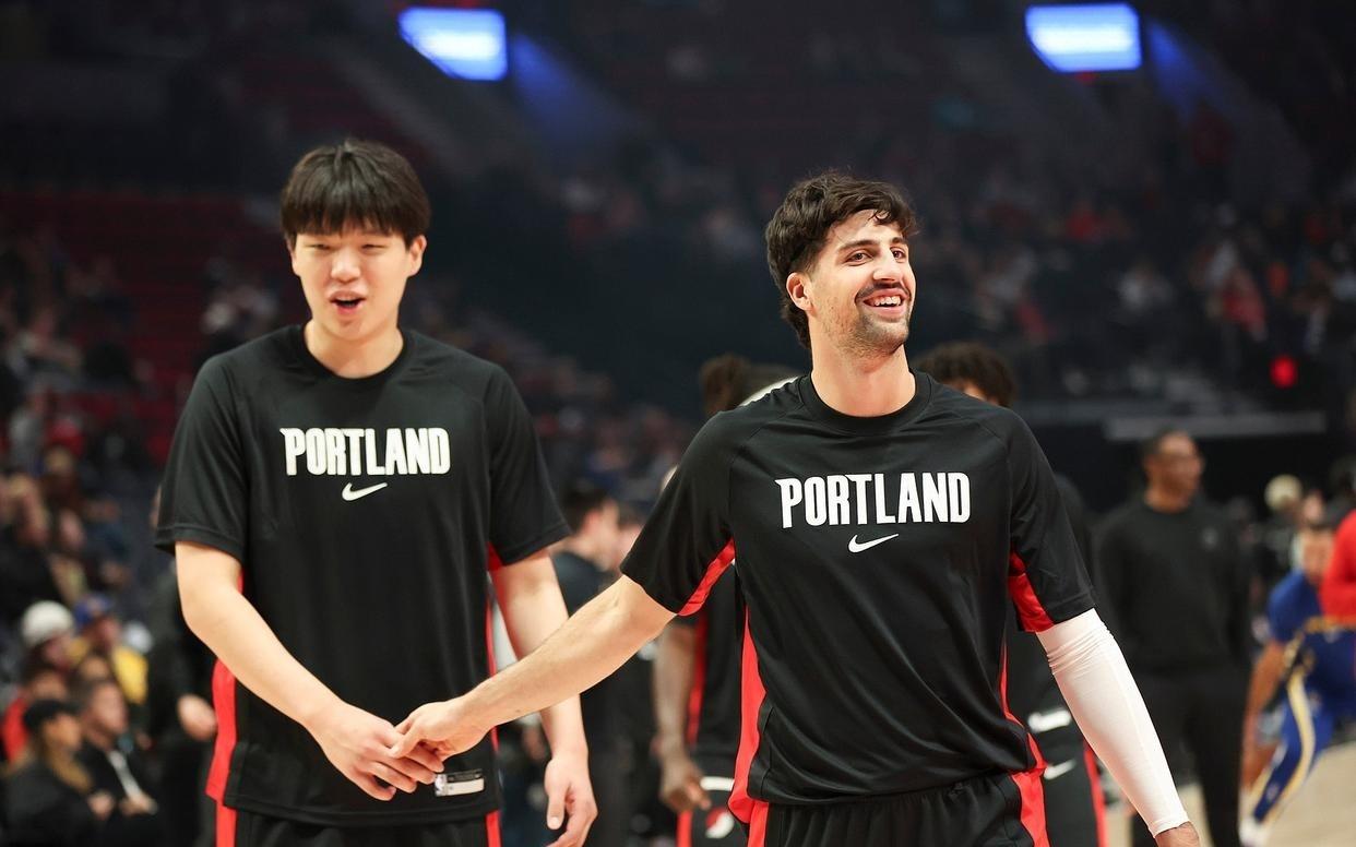 2连败后，火箭一喜一忧！明星内线接近复出，首发阵容又1人伤缺