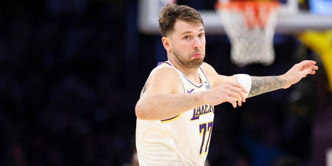 爆砍34+12+7，东契奇一战狂刷9大纪录！詹姆斯让权给你一点不丢面