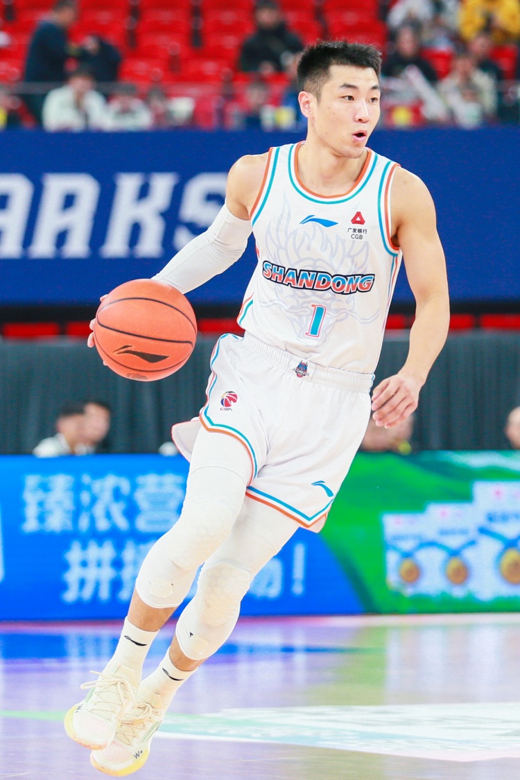 全面发挥仍输球！高诗岩17投8中空砍26分8篮板10助攻