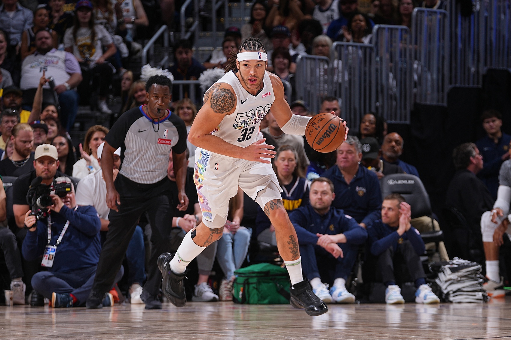 专家：NBA球员腿筋二级拉伤平均缺阵31天戈登20年同样伤病报销