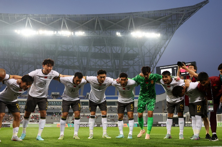 中日FIFA排名对比：国足排第94，亚洲第14日本排第17，亚洲第1