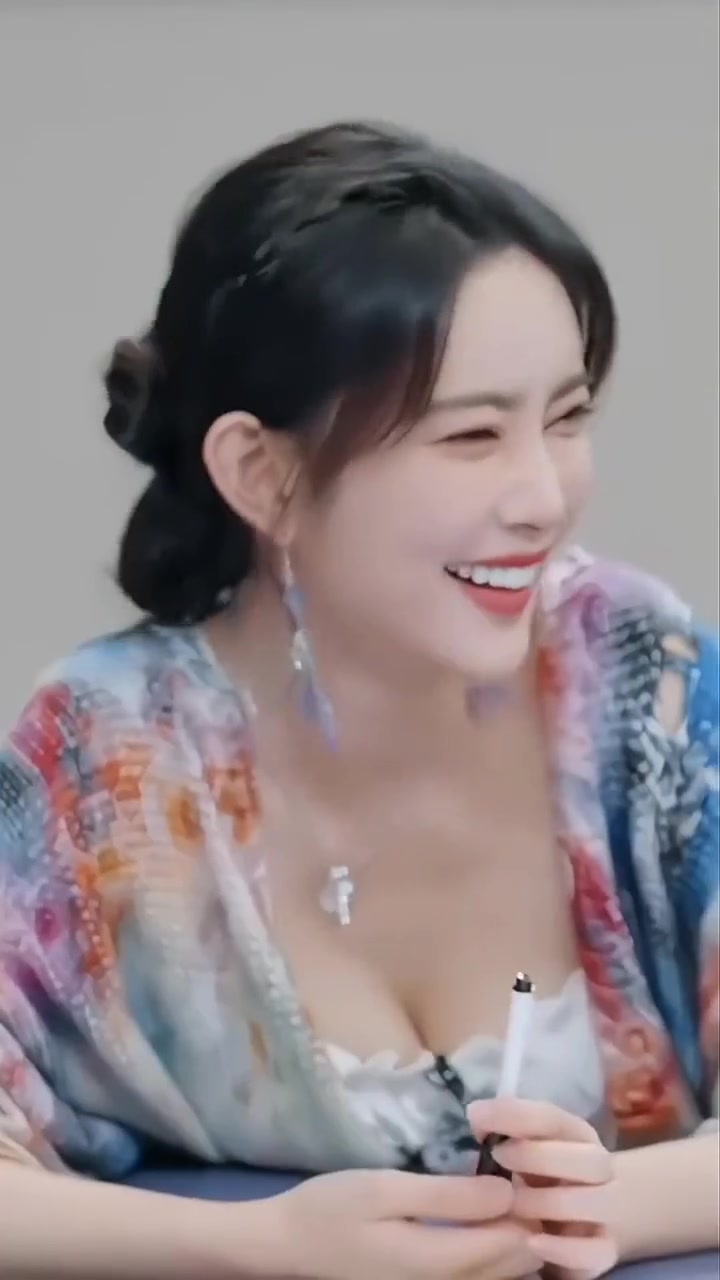 谁说女明星就要看一线的？这个叶红鱼也是相当哇塞啊